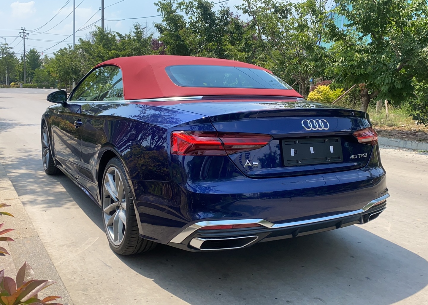 奥迪A5 2023款 Cabriolet 40 TFSI 时尚动感型(进口)