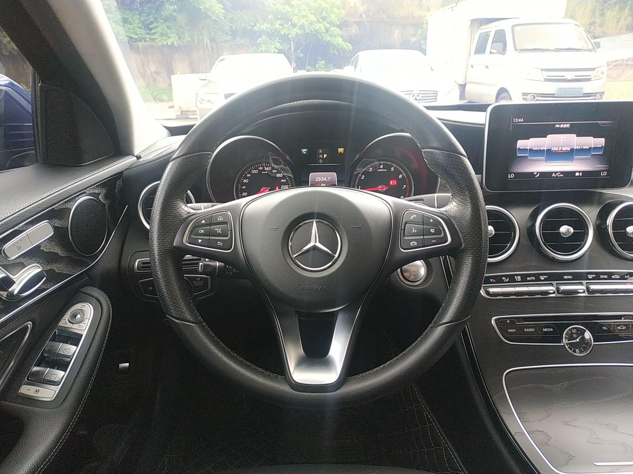 奔驰C级 2018款 C 200 L 运动版