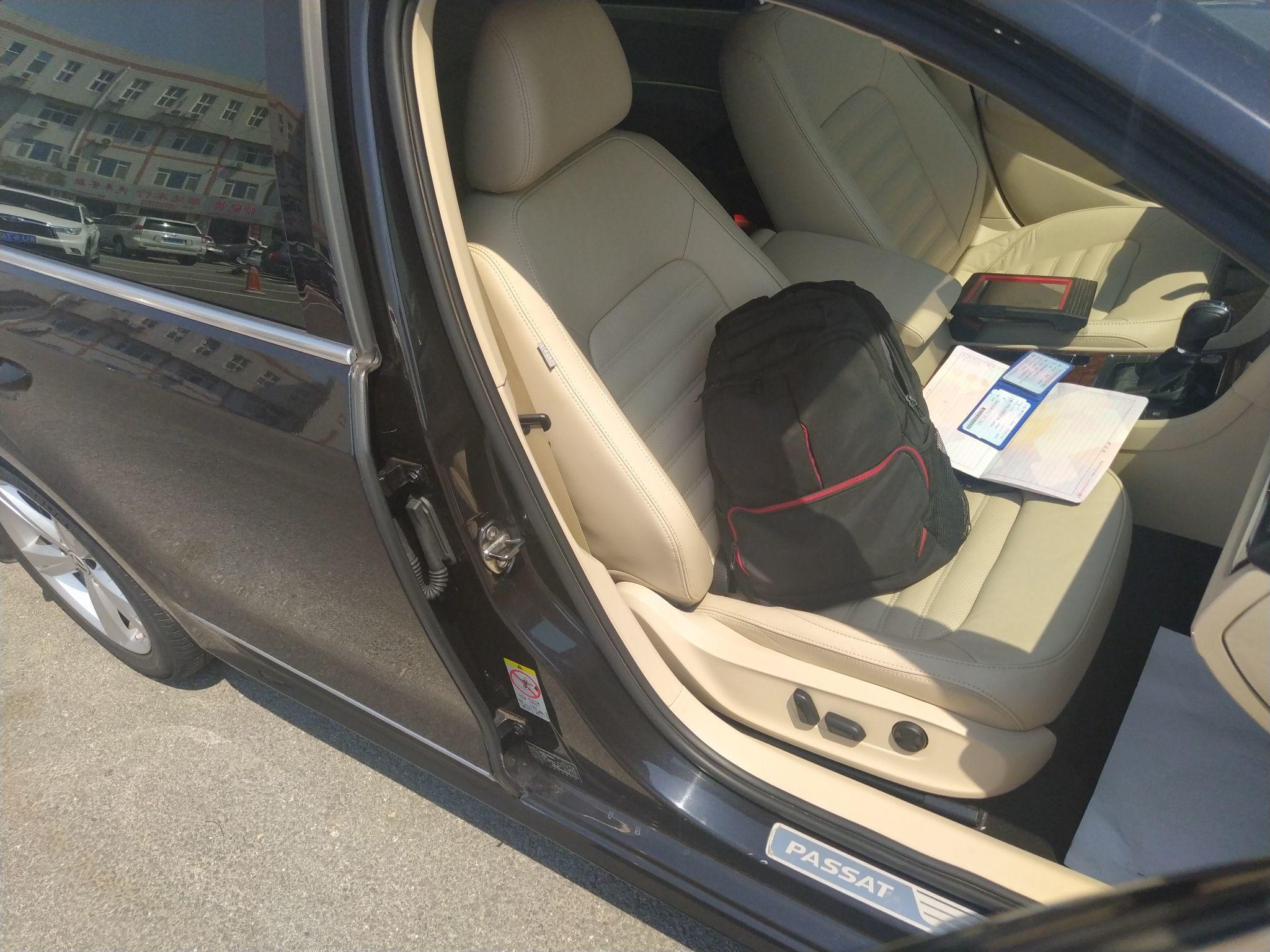 大众 帕萨特 2013款 1.8TSI DSG御尊版