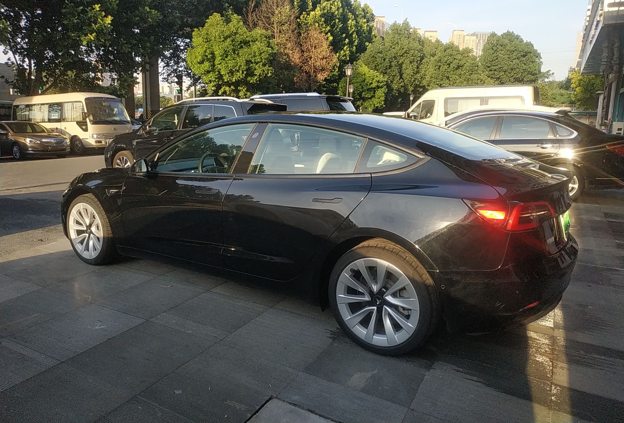 特斯拉 Model 3 2021款 标准续航后驱升级版 3D6