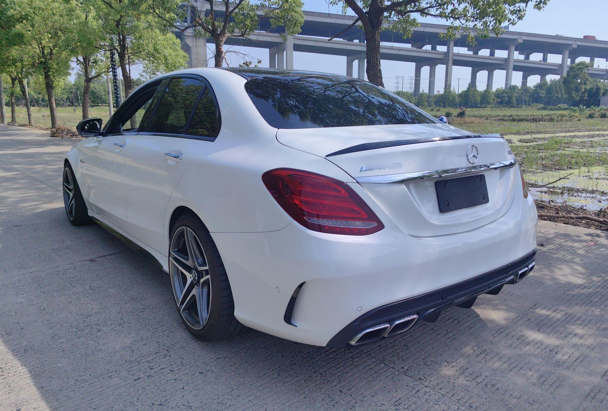 奔驰C级AMG 2017款 AMG C 63