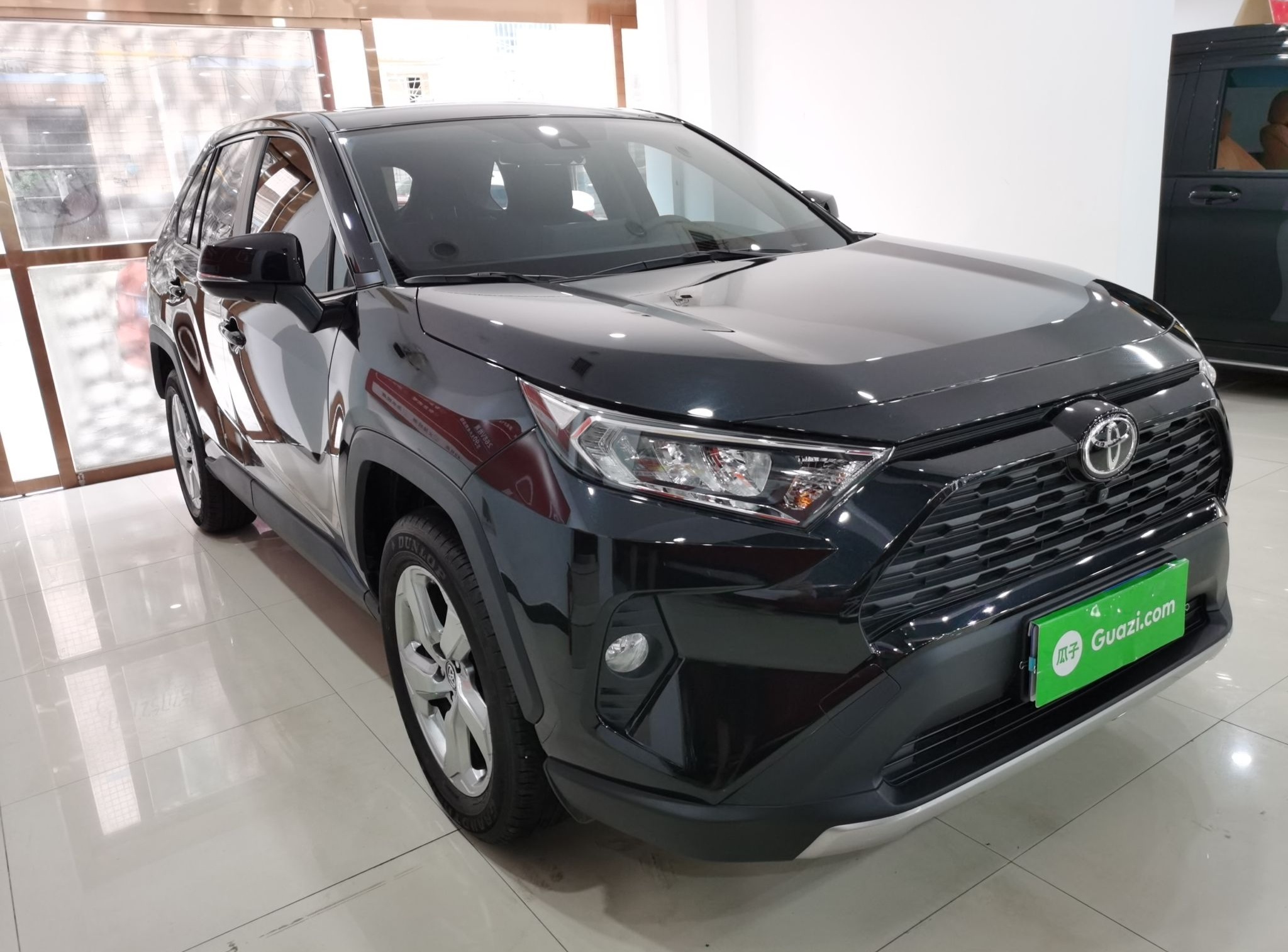 丰田 RAV4 2021款 2.0L CVT两驱风尚版