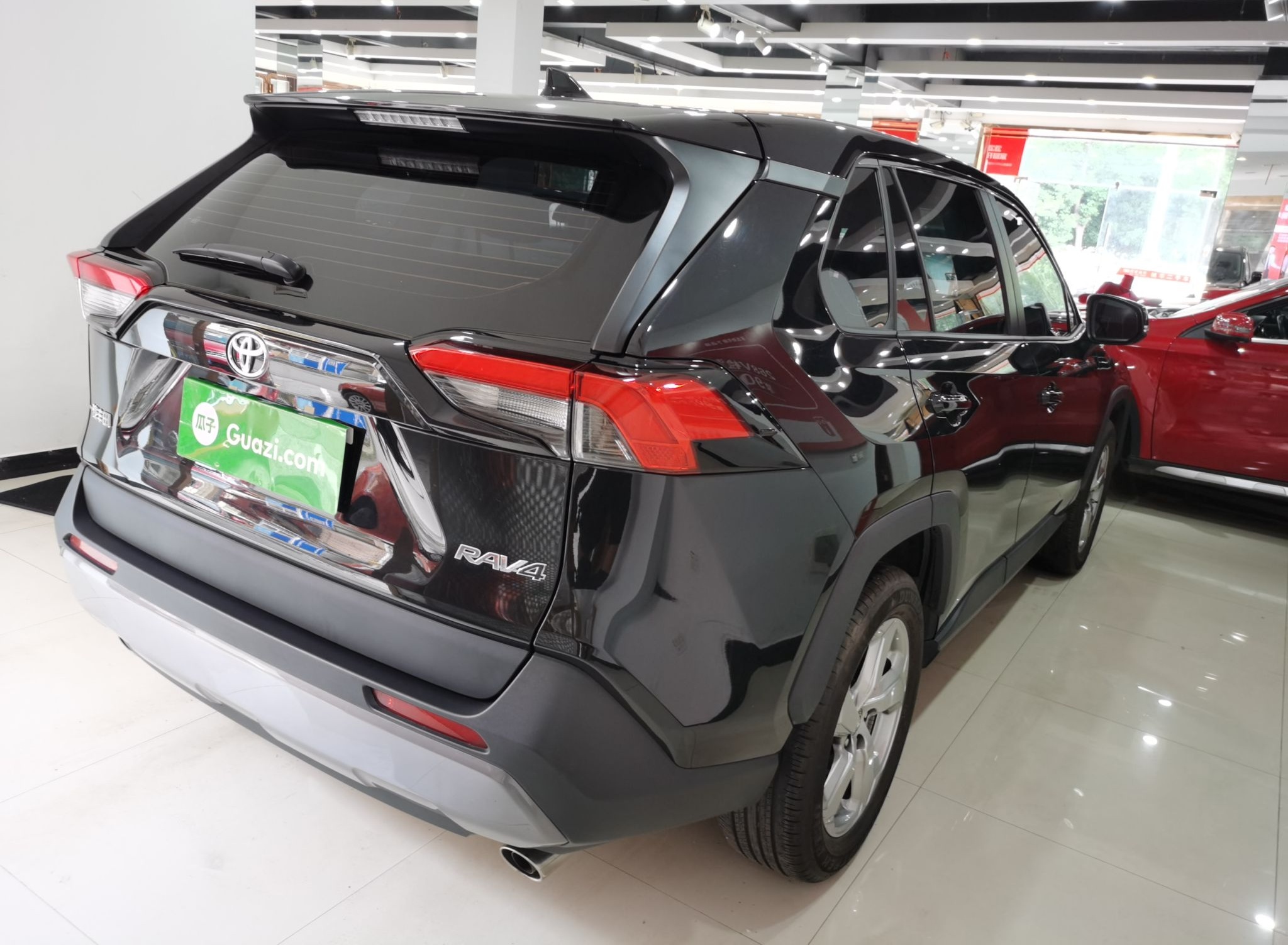 丰田 RAV4 2021款 2.0L CVT两驱风尚版