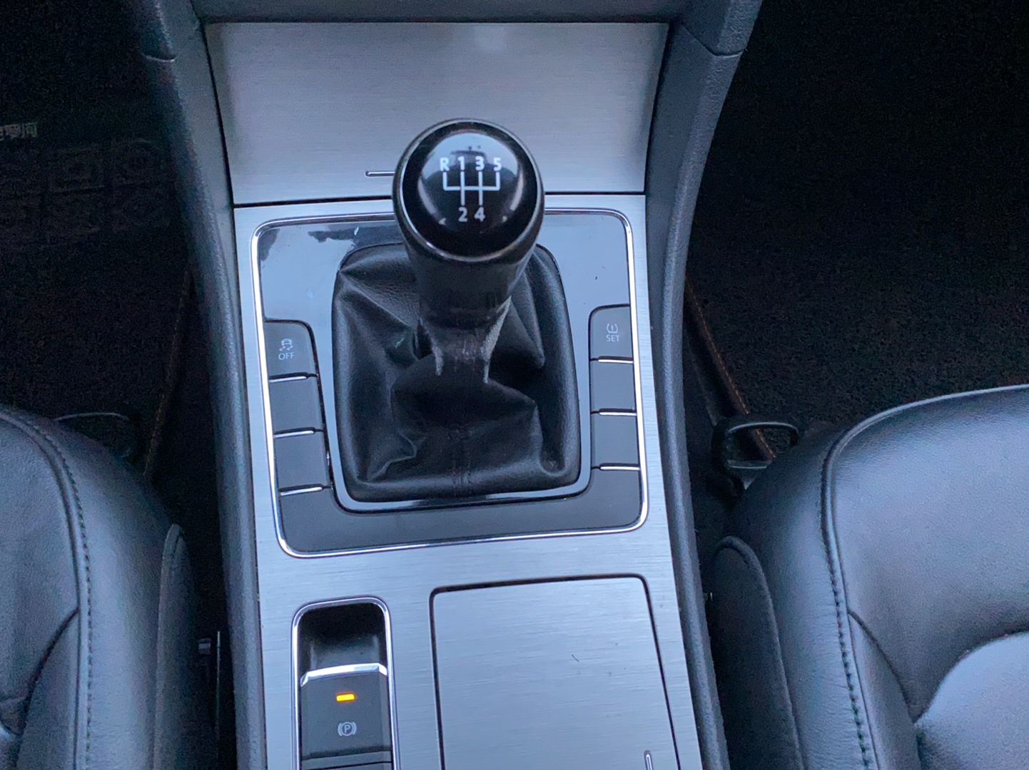 大众 帕萨特 2013款 1.4TSI 手动尊雅版