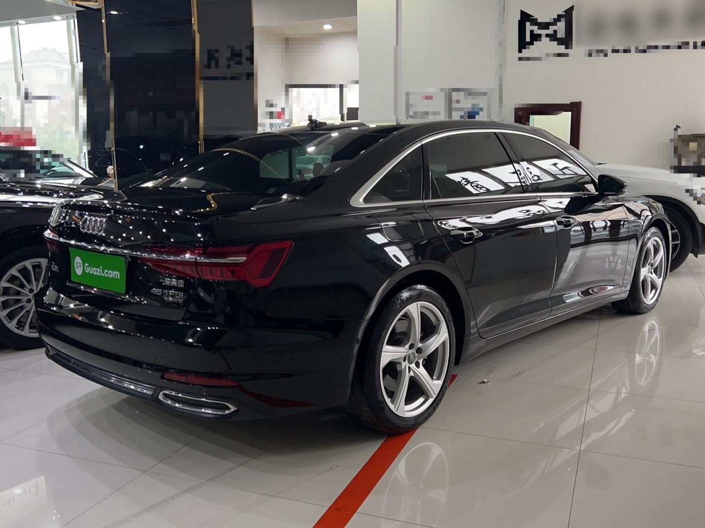 奥迪A6L 2019款 45 TFSI quattro 臻选致雅型