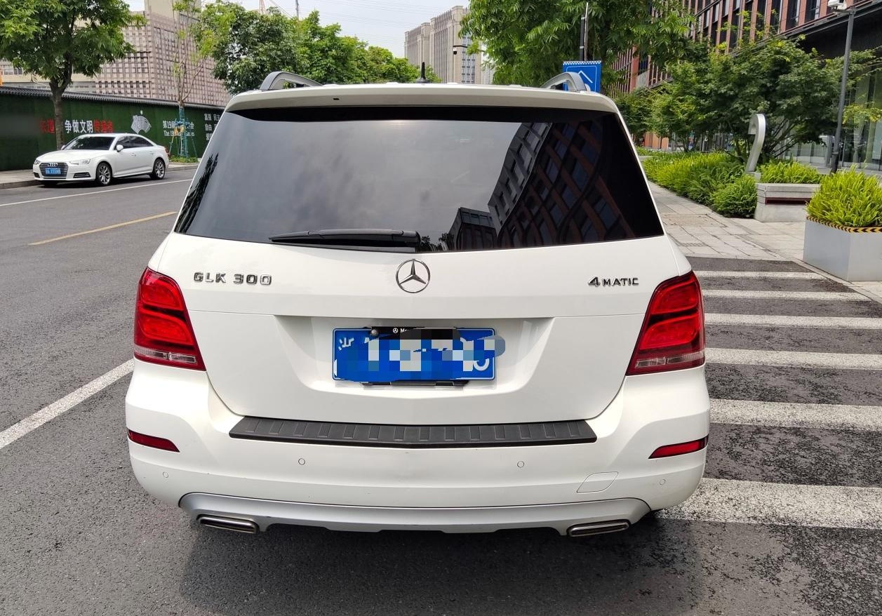 奔驰GLK级 2013款 GLK 300 4MATIC 动感型