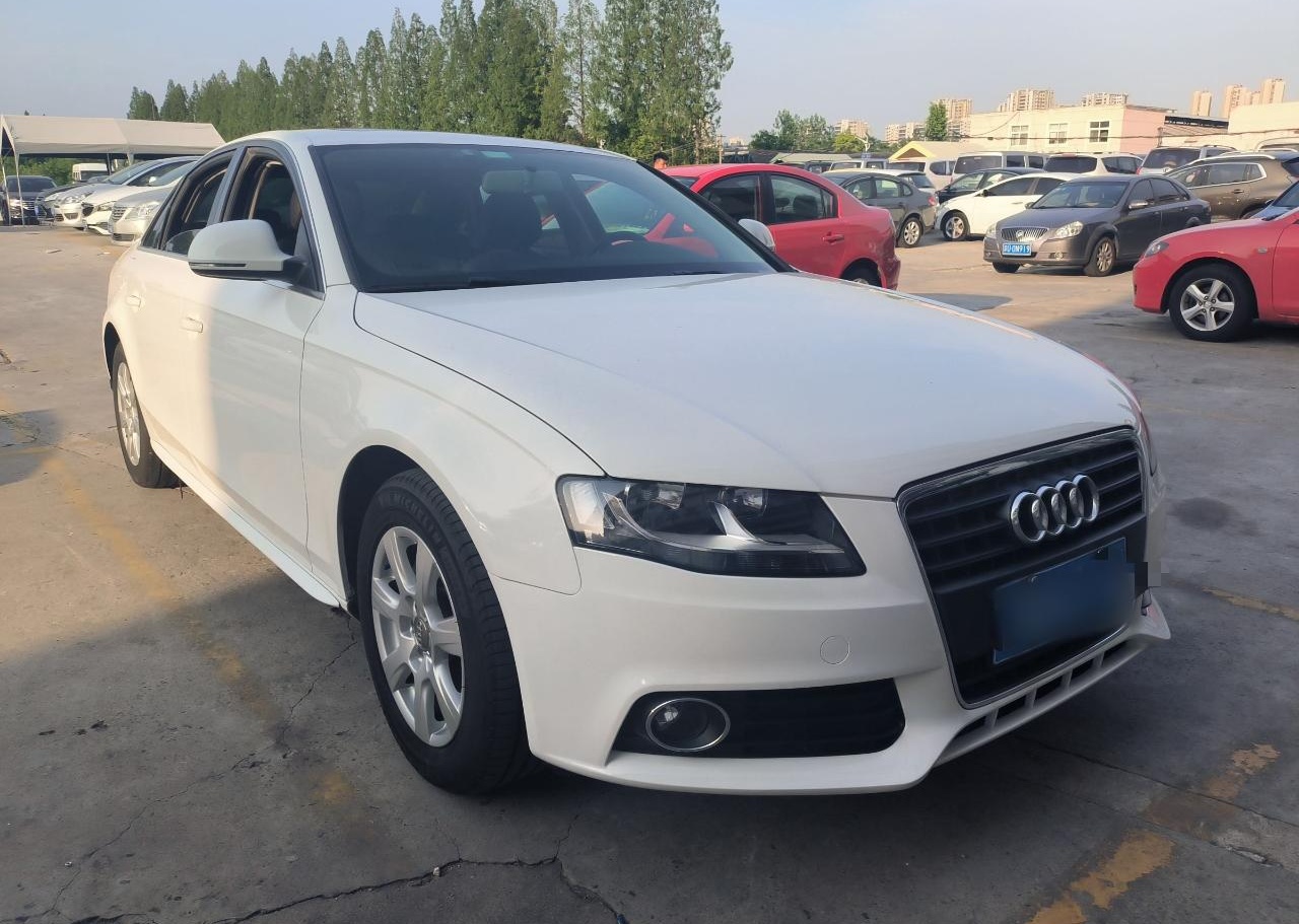 奥迪A4L 2011款 1.8 TFSI 舒适型