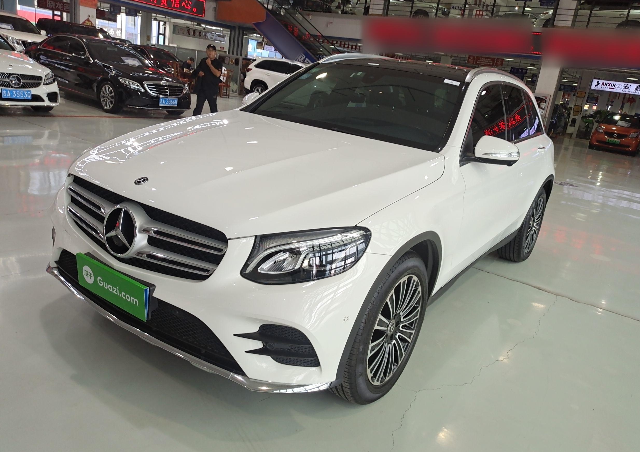 奔驰GLC级 2018款 改款 GLC 260 4MATIC 动感型