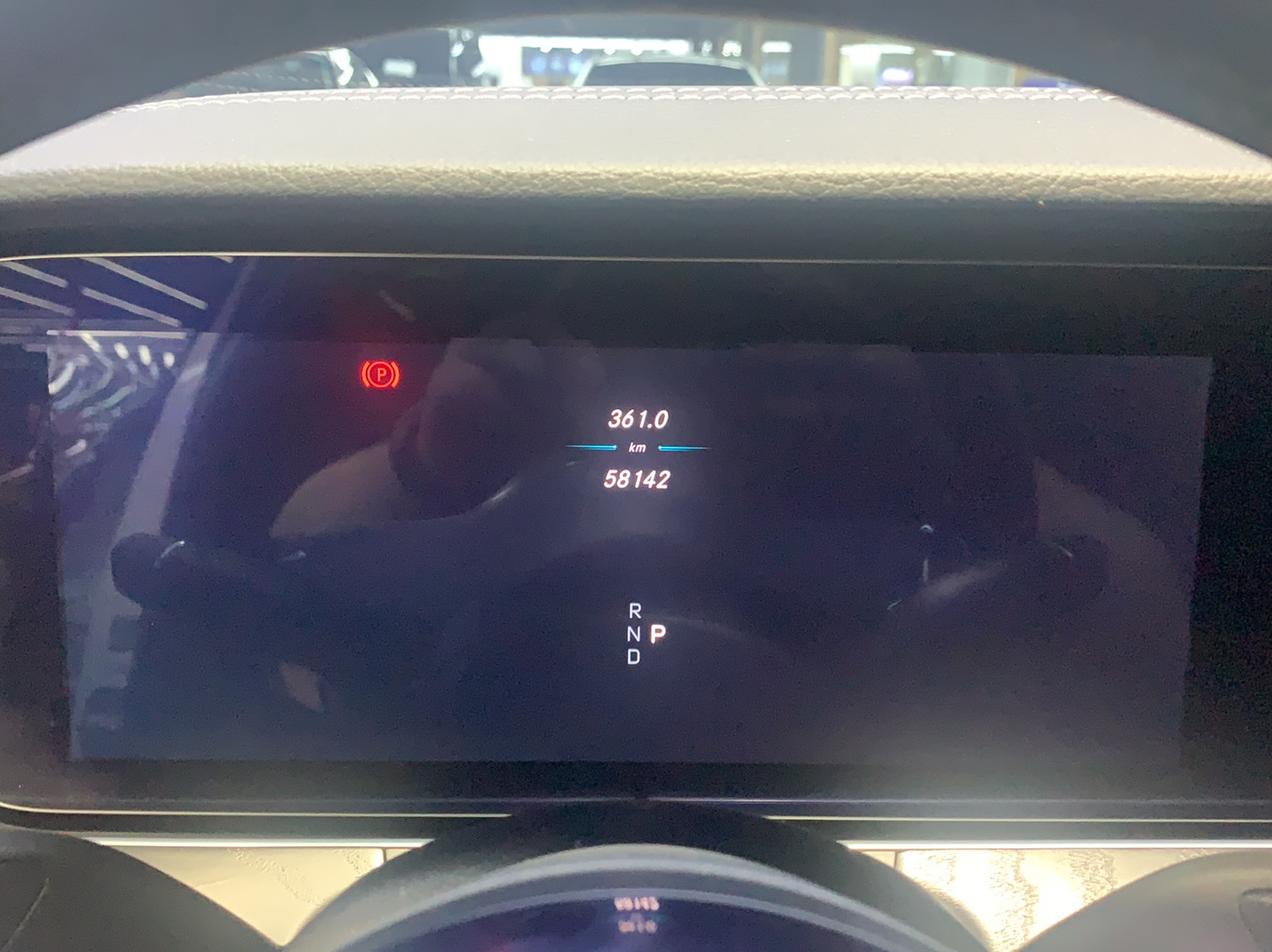 奔驰E级 2019款 E 260 L 运动型