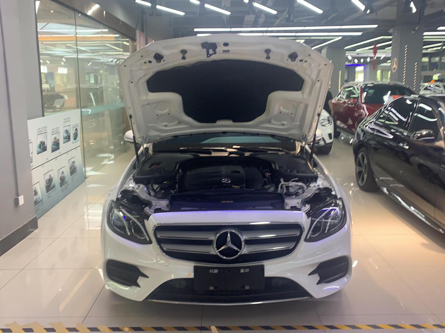 奔驰E级 2019款 E 260 L 运动型