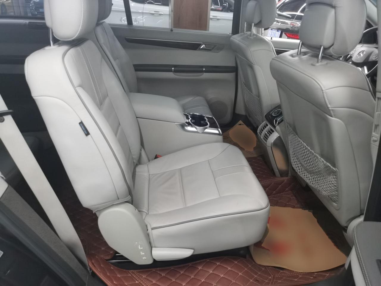 奔驰R级 2010款 R 350 L 4MATIC(进口)