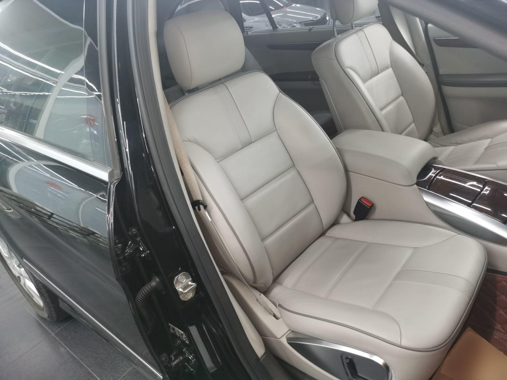 奔驰R级 2010款 R 350 L 4MATIC(进口)