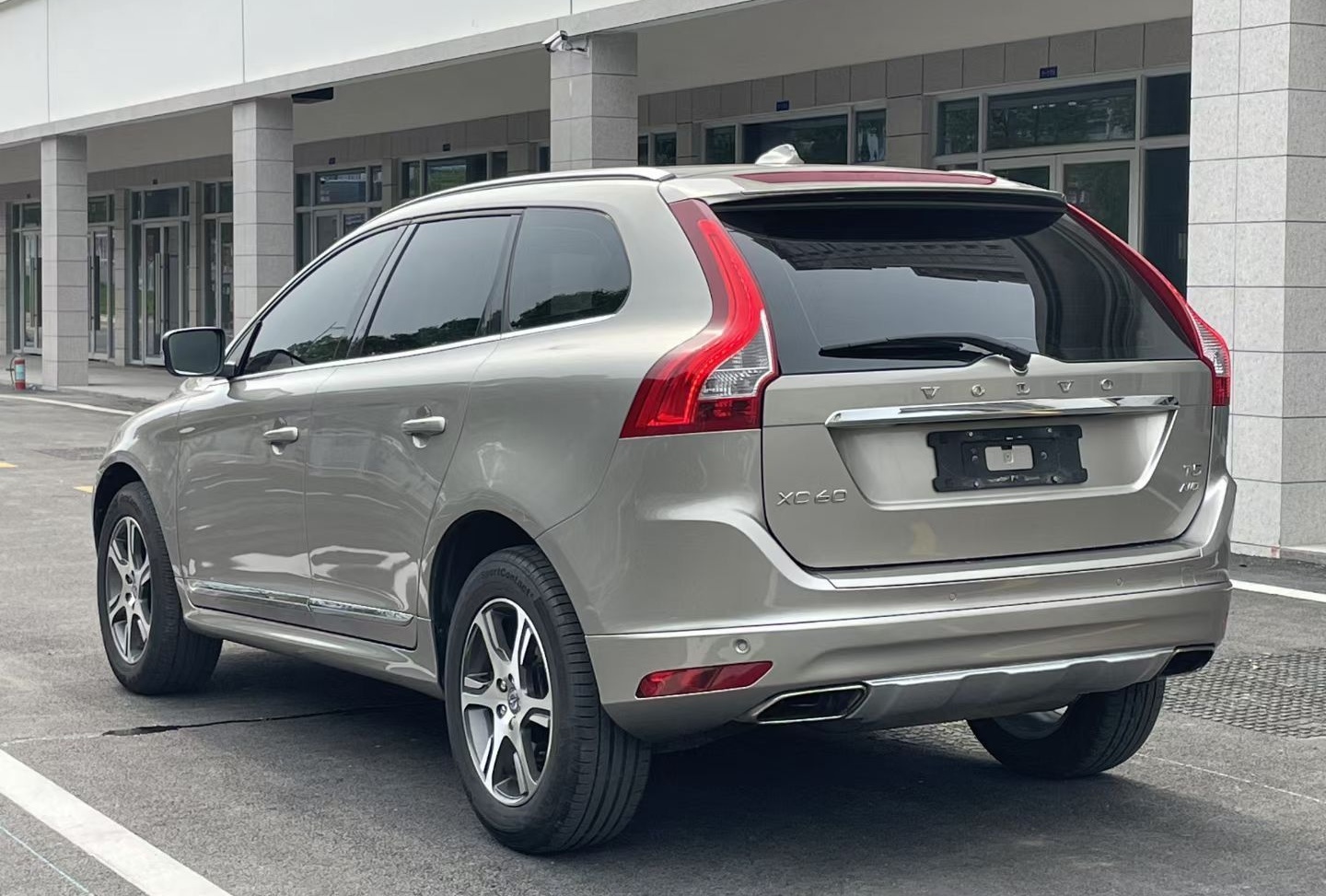 沃尔沃XC60 2015款 T5 AWD 智远版