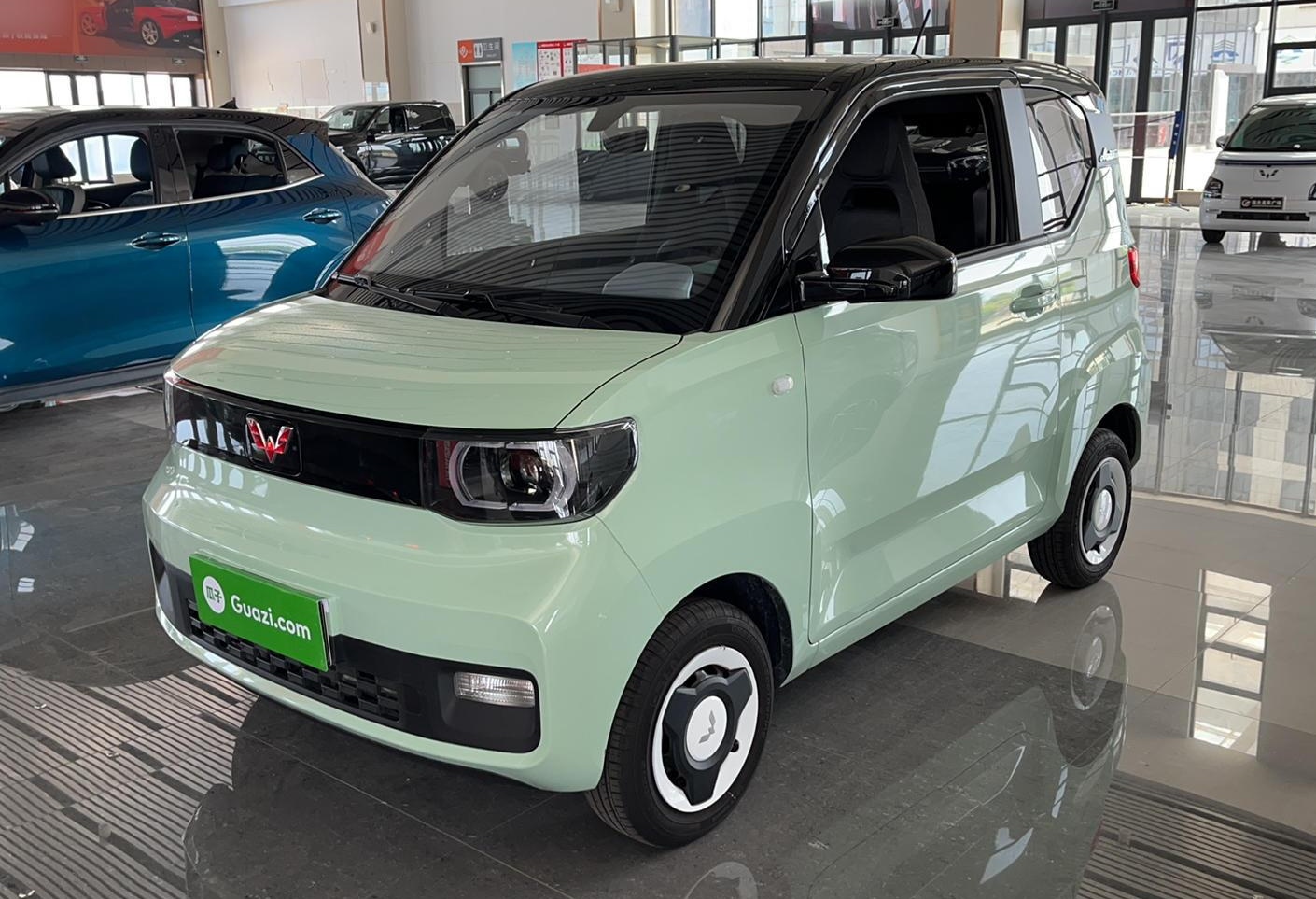 五菱汽车 宏光MINI EV 2021款 马卡龙时尚款 磷酸铁锂