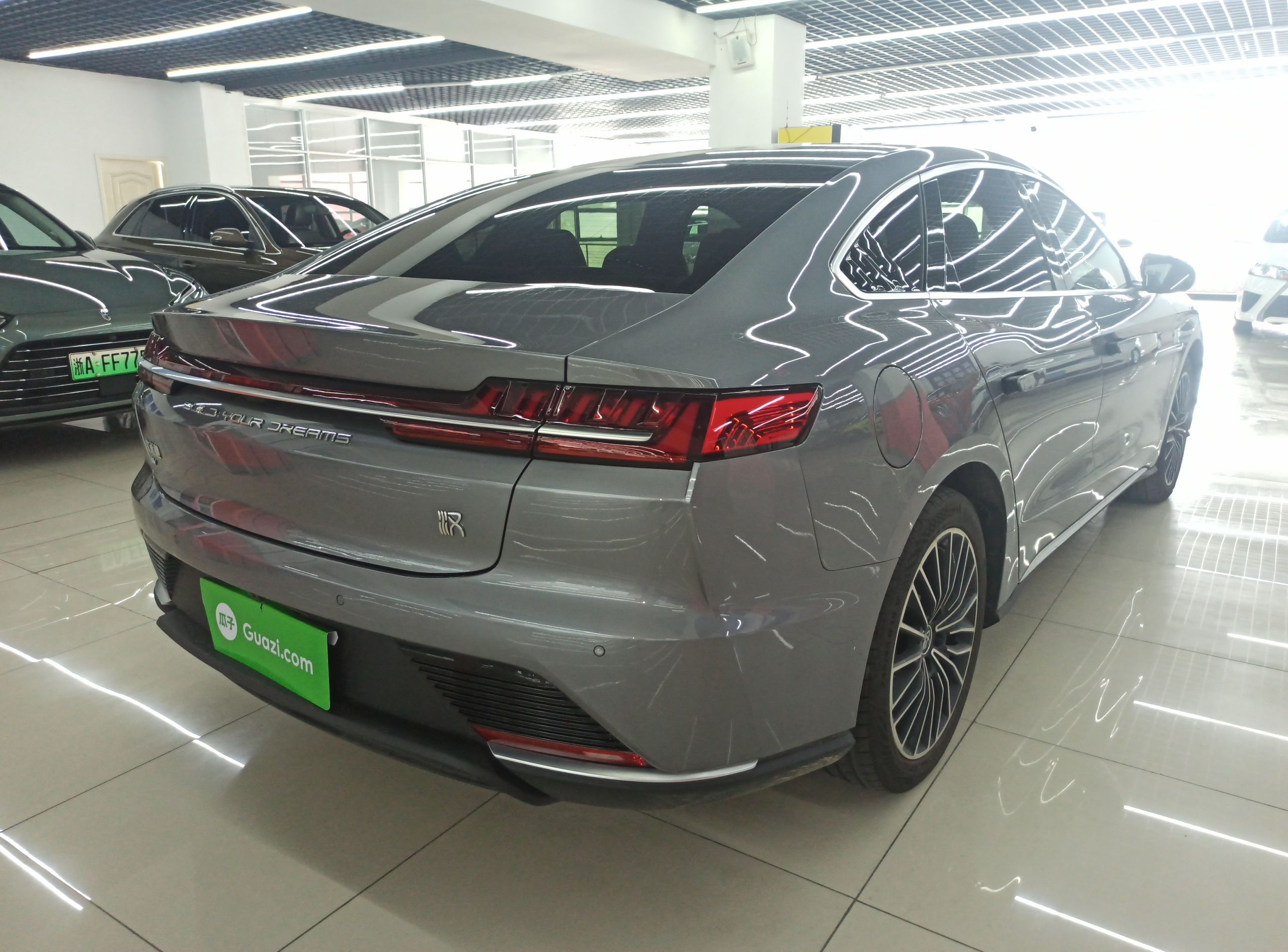 比亚迪 汉 2021款 EV 标准续航版豪华型