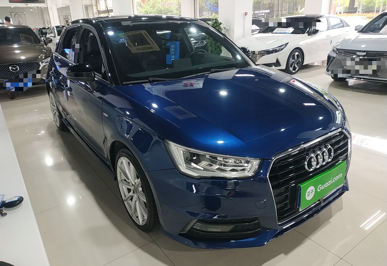 奥迪A1 2016款 30 TFSI Sportback S Line运动版(进口)