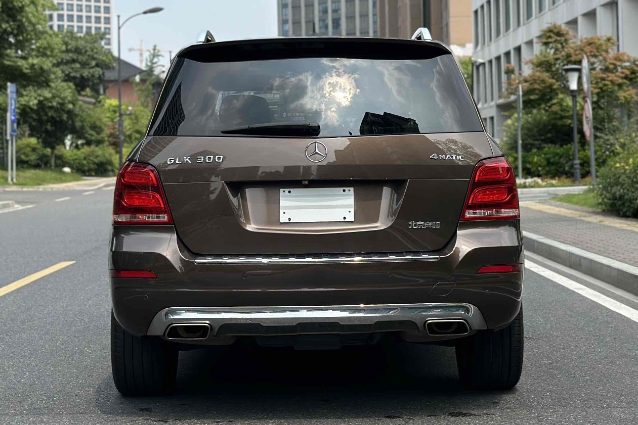 奔驰GLK级 2013款 GLK 300 4MATIC 动感天窗型