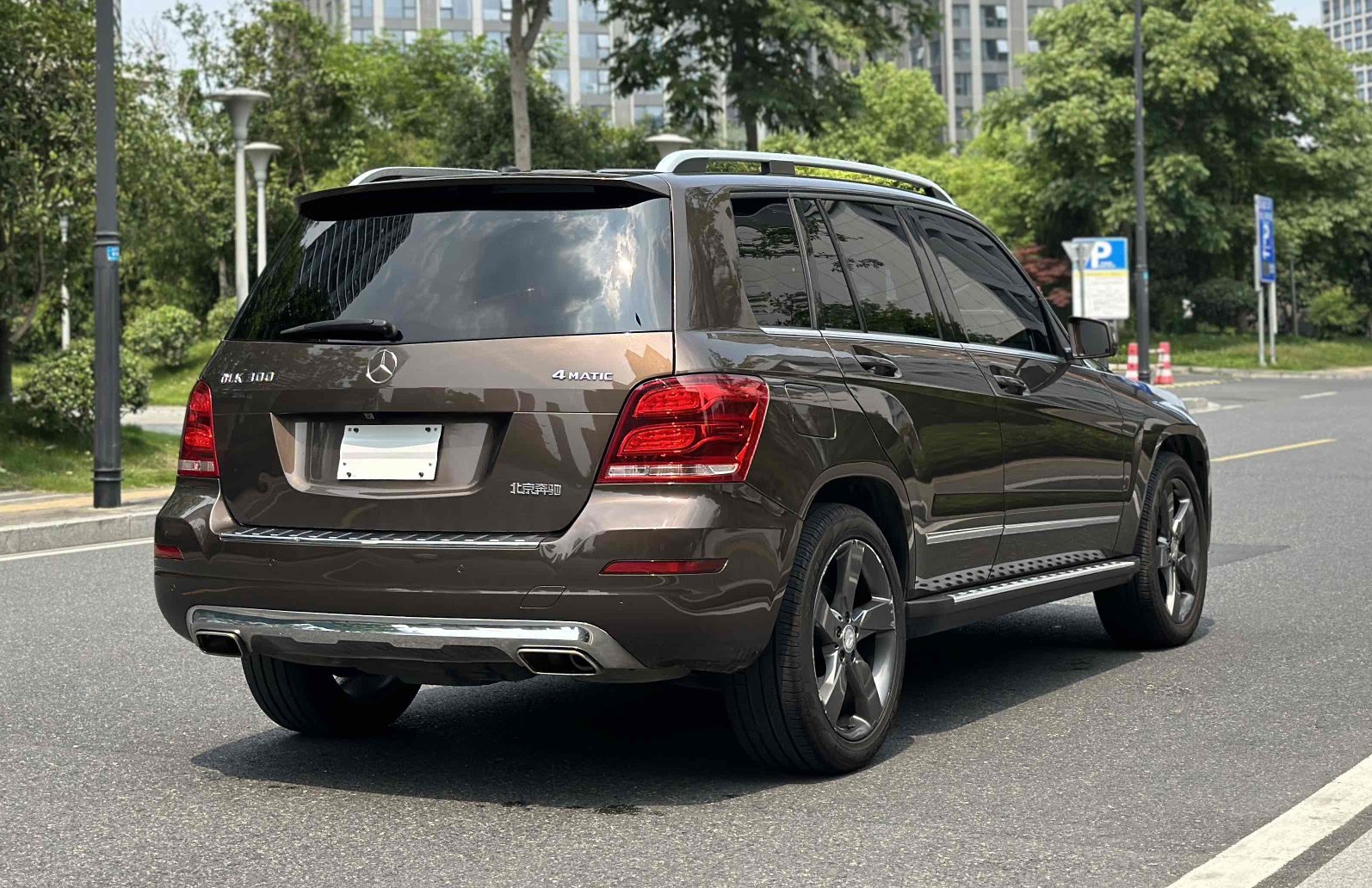 奔驰GLK级 2013款 GLK 300 4MATIC 动感天窗型