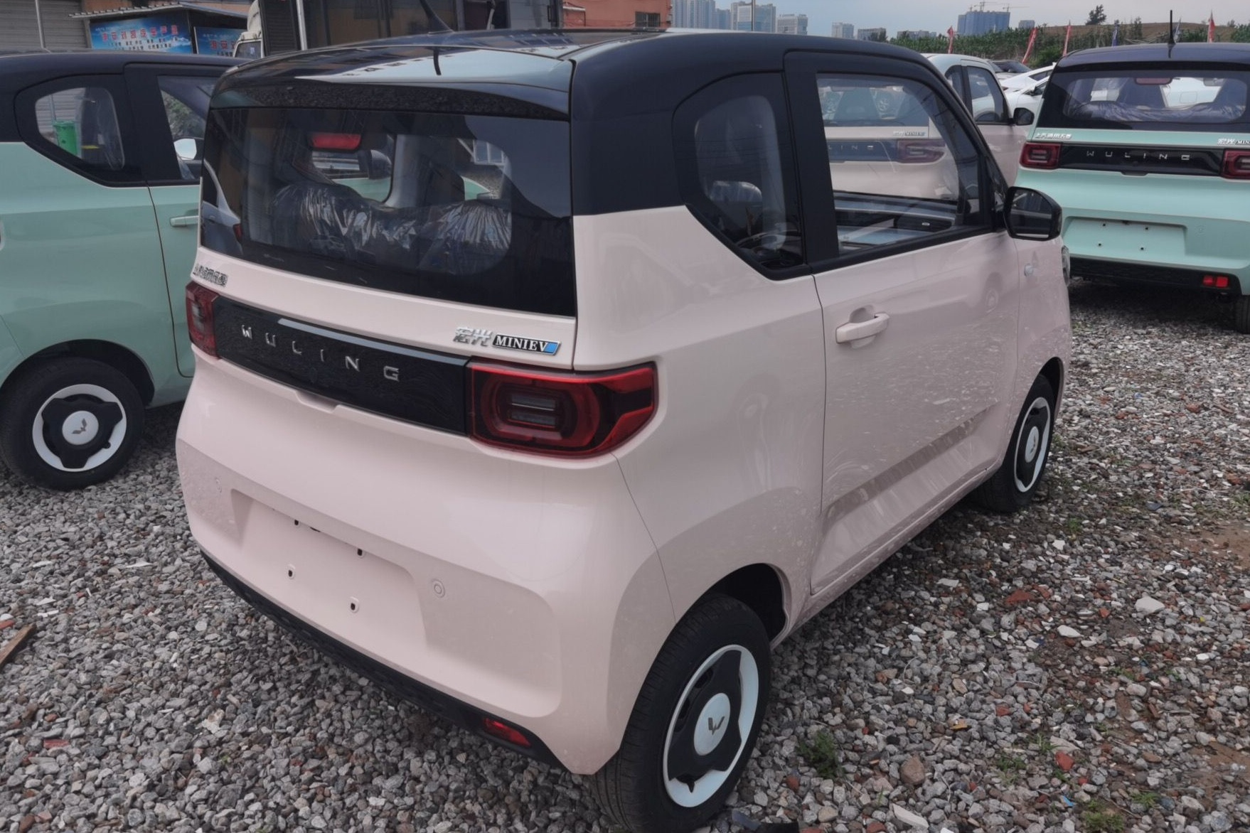 五菱汽车 宏光MINI EV 2022款 马卡龙臻享款 磷酸铁锂