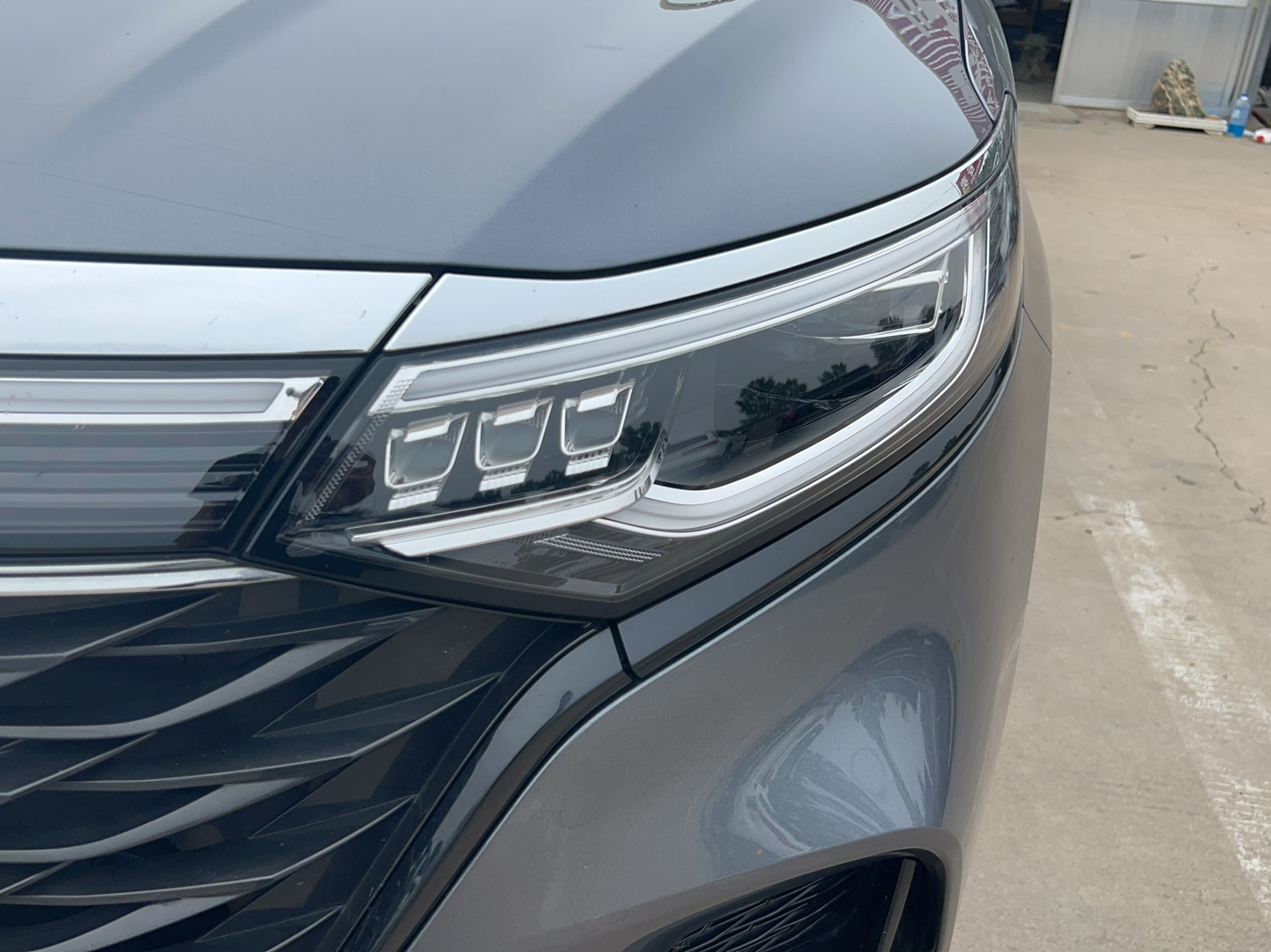 荣威iMAX8 2021款 400TGI Supreme系列陆尊版