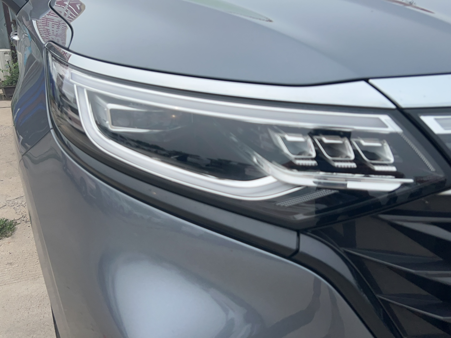 荣威iMAX8 2021款 400TGI Supreme系列陆尊版