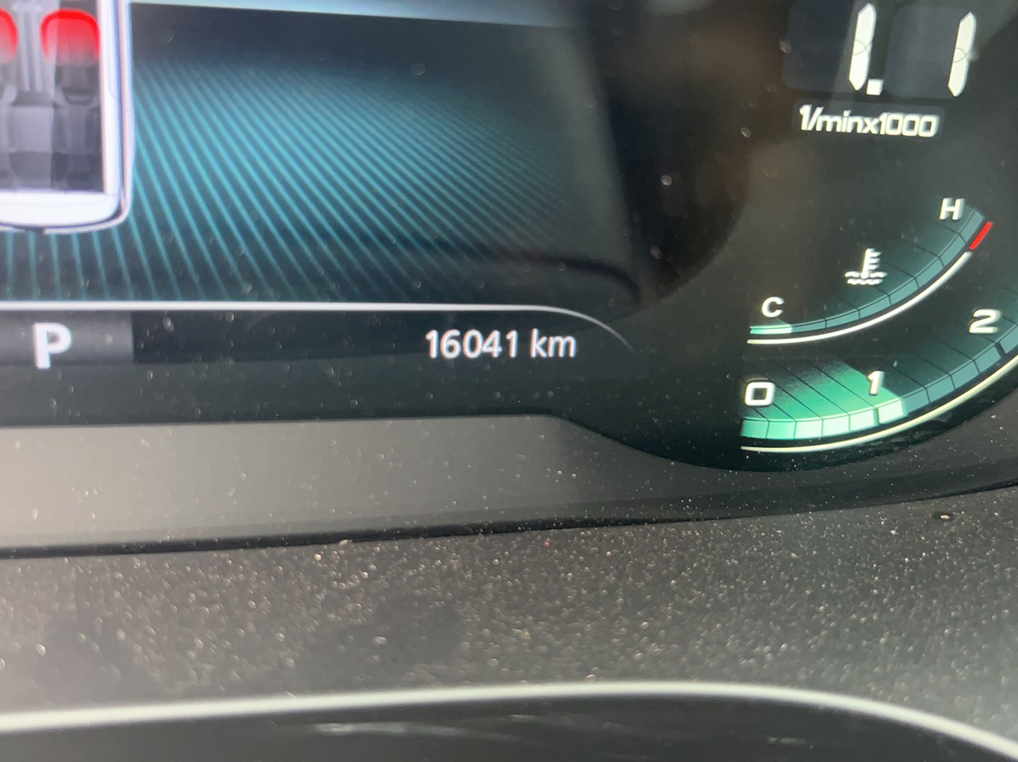 荣威iMAX8 2021款 400TGI Supreme系列陆尊版