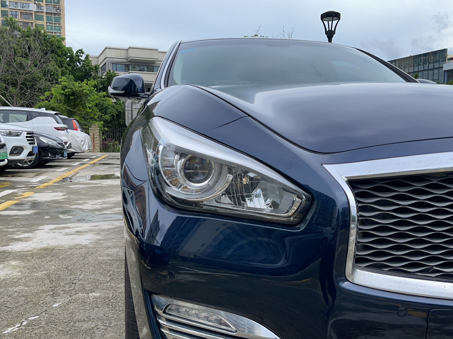 英菲尼迪Q70L 2019款 Q70L 2.0T 悦享版(进口)