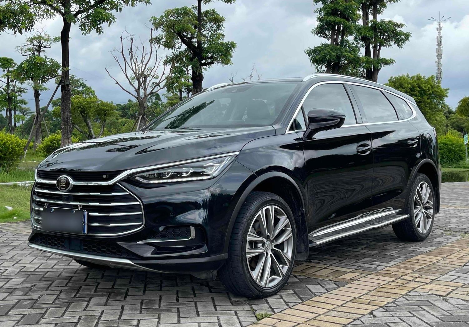 比亚迪 唐 2019款 2.0T 自动智联尊荣型 7座 国VI