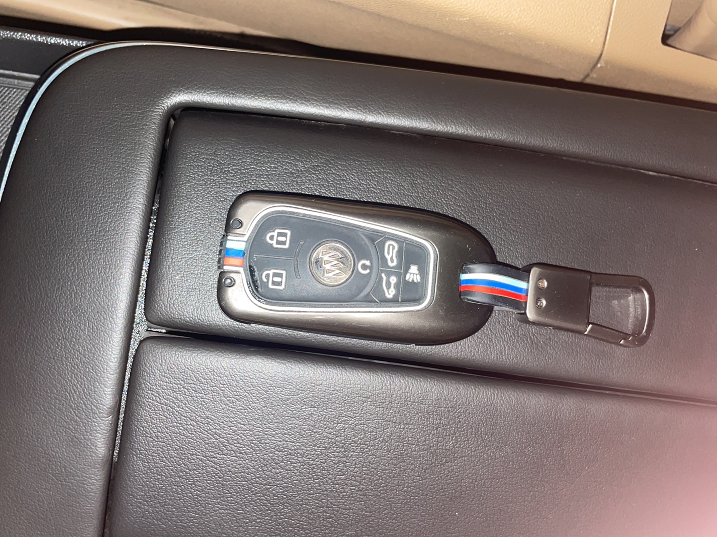 别克GL8 2017款 ES 28T 豪华型 国V