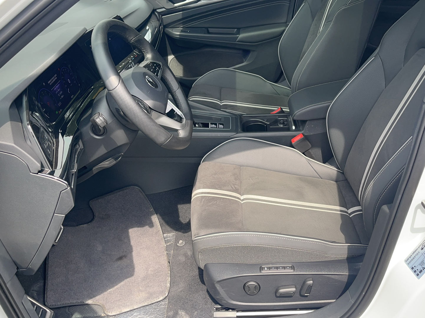 大众 高尔夫 2021款 280TSI DSG R-Line