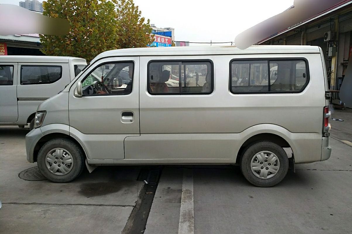 长安星光4500货运版(长安星光4500货运版报价)