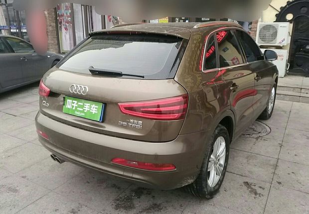 奥迪Q3 30TFSI 2015款 1.4T 自动 前驱 舒适型 (国Ⅴ) 