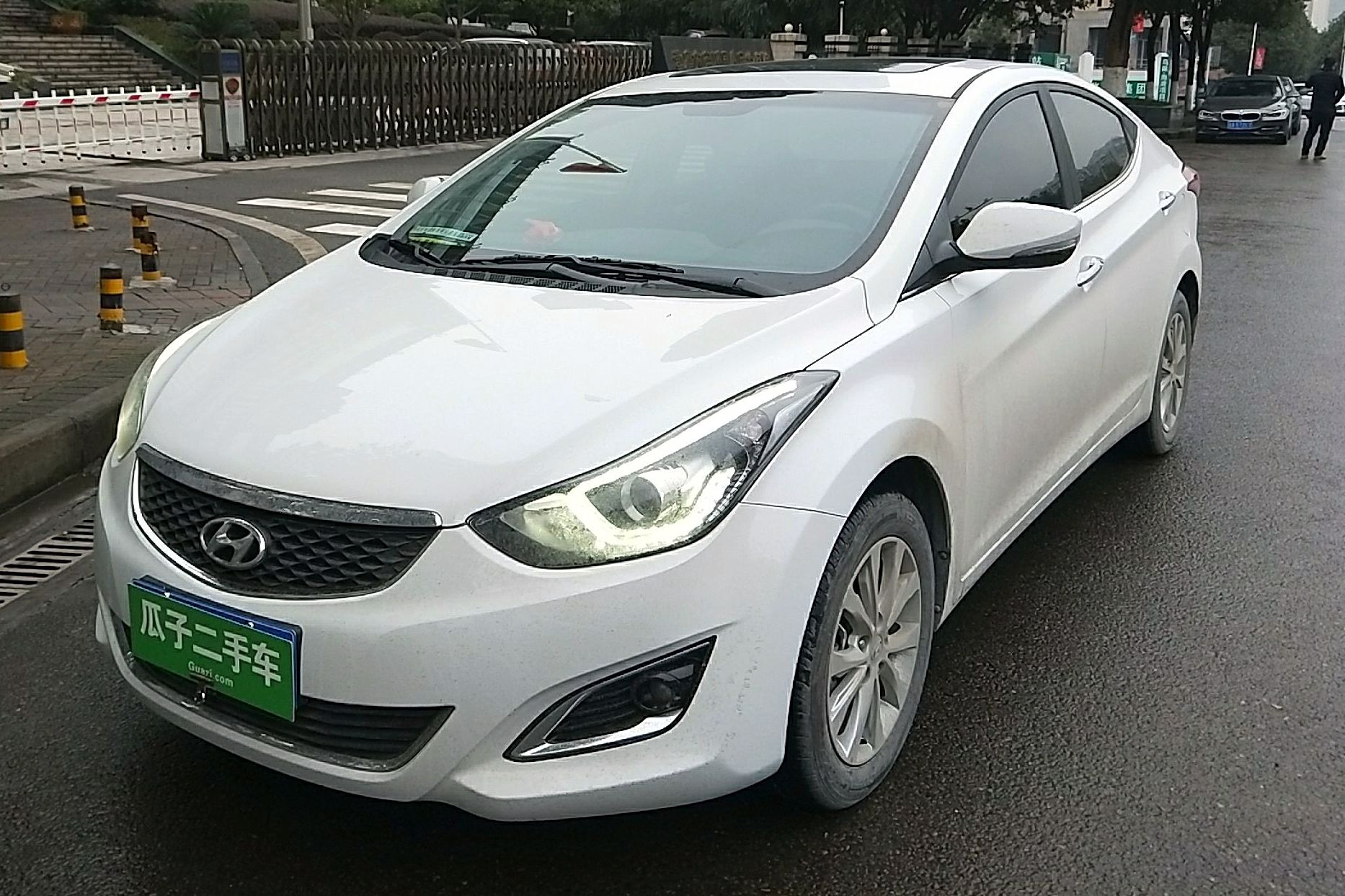 現代朗動 2016款 1.6l 自動尊貴型