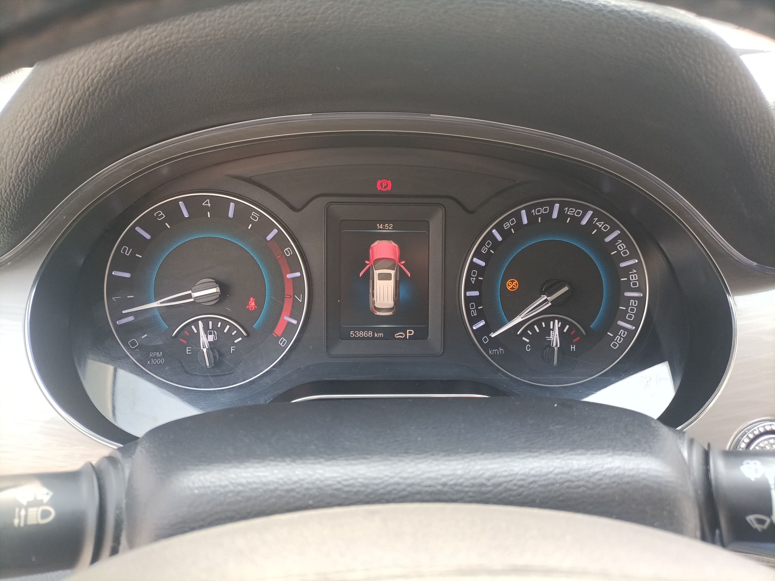 哈弗H2 2018款 红标 1.5T 双离合两驱豪华型中控内饰15