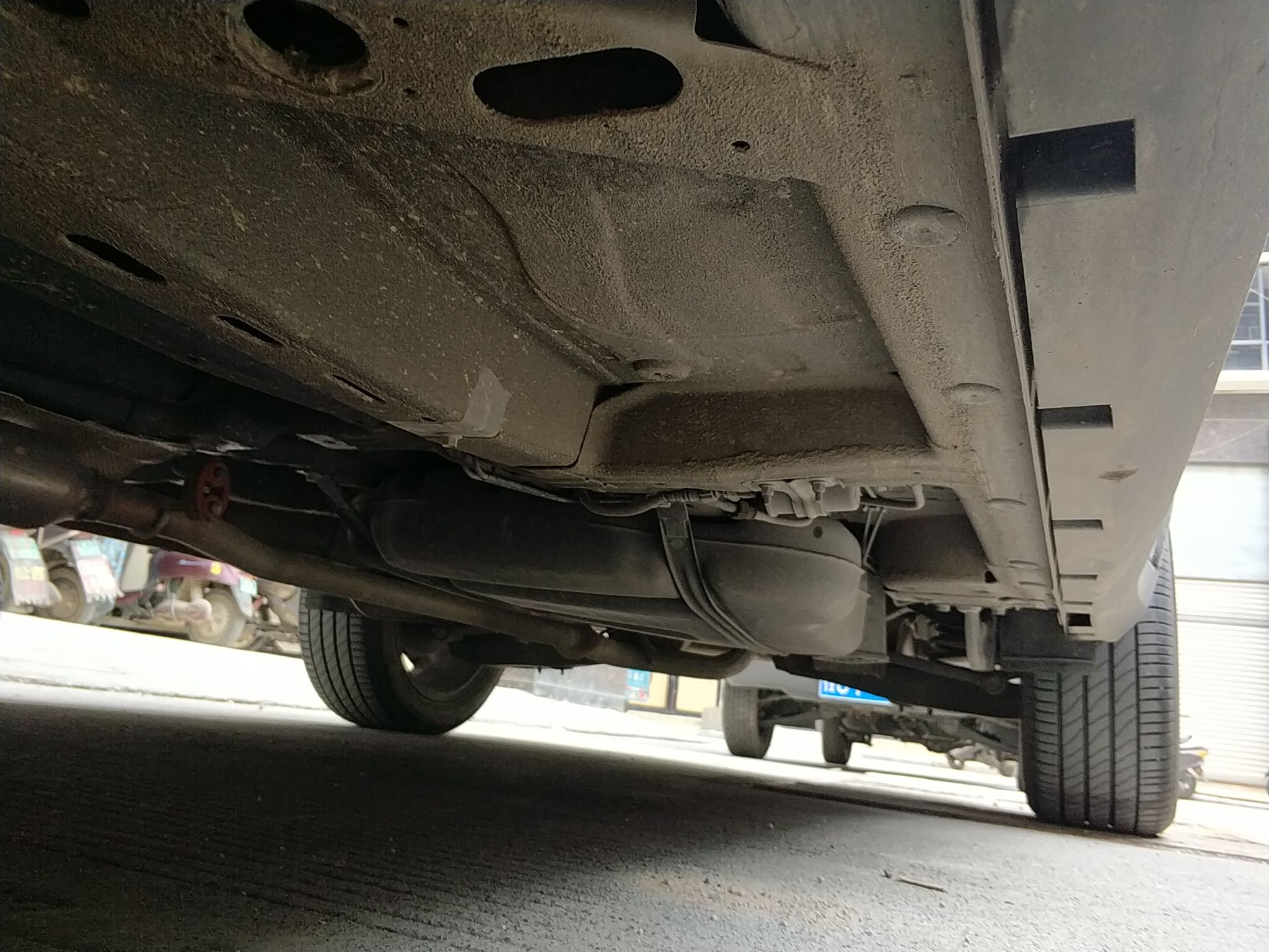 名爵锐腾2017款15t手动20t尊享版国Ⅴ