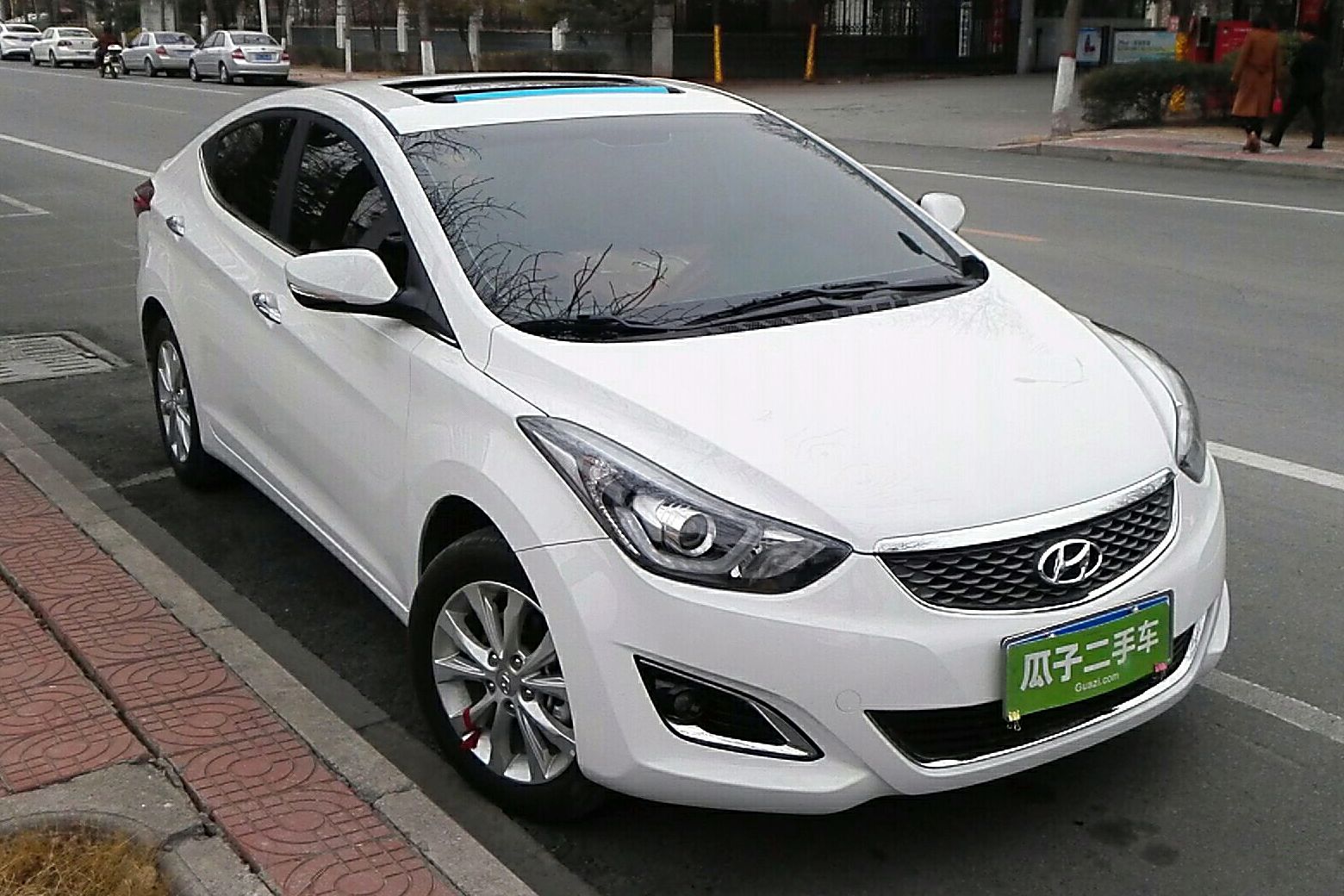 現代朗動 2016款 1.6l 自動尊貴型