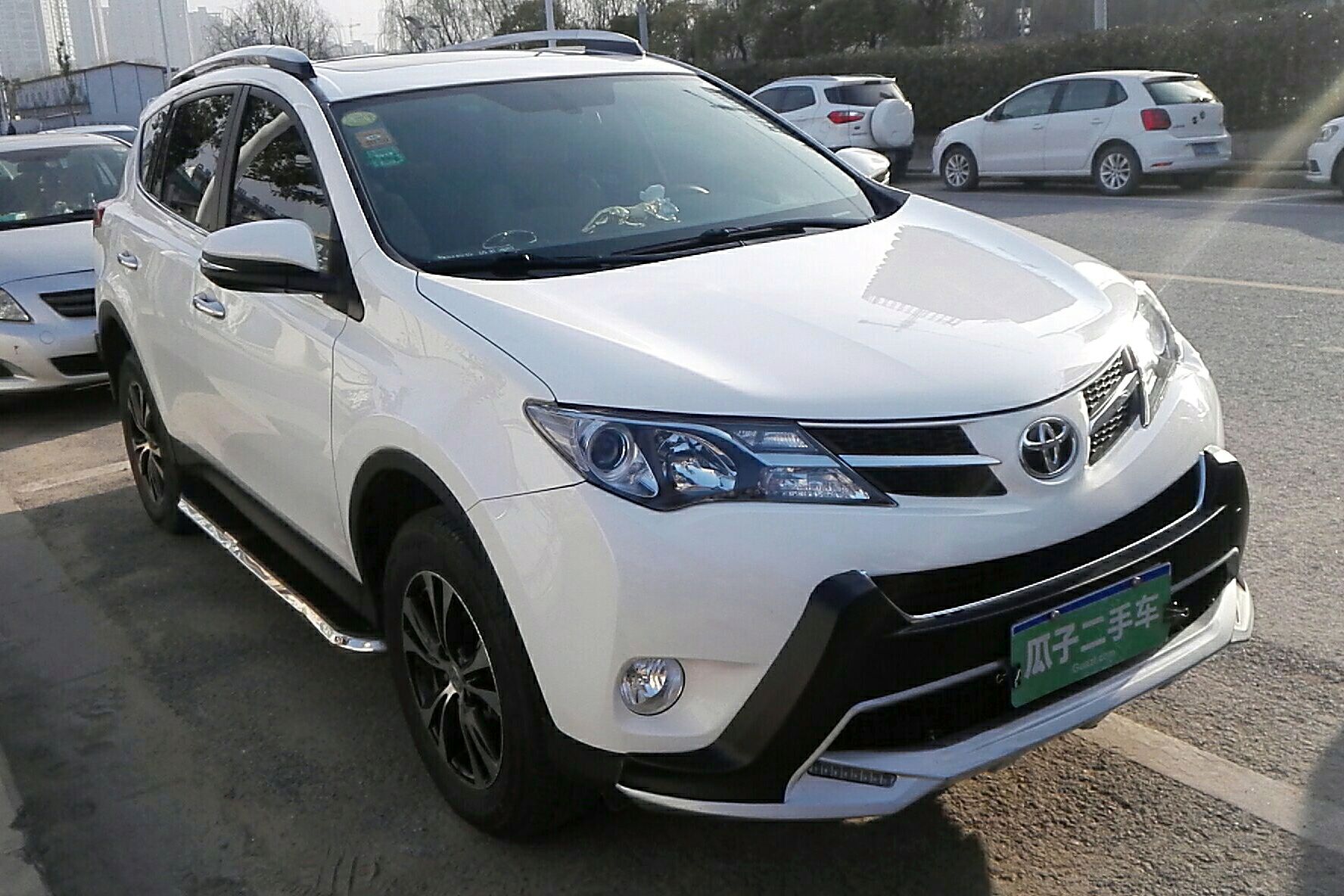丰田rav4 2013款 2.0l cvt四驱新锐版