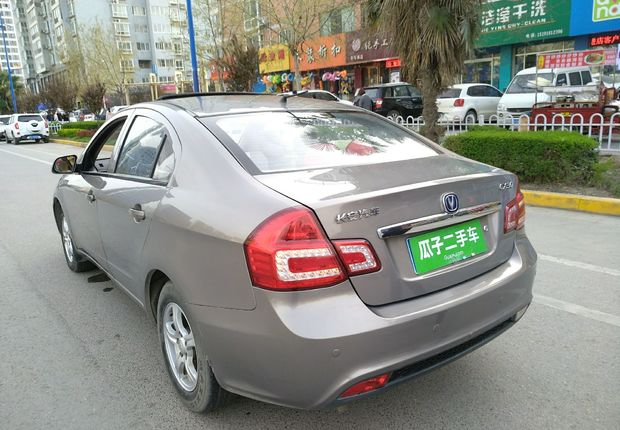 长安CX30 2011款 1.6L 手动 4门5座3厢车 豪华型 (国Ⅳ) 