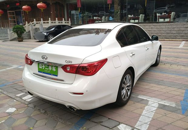 英菲尼迪Q50 [进口] 2014款 3.7L 自动 舒适版 (欧Ⅴ) 