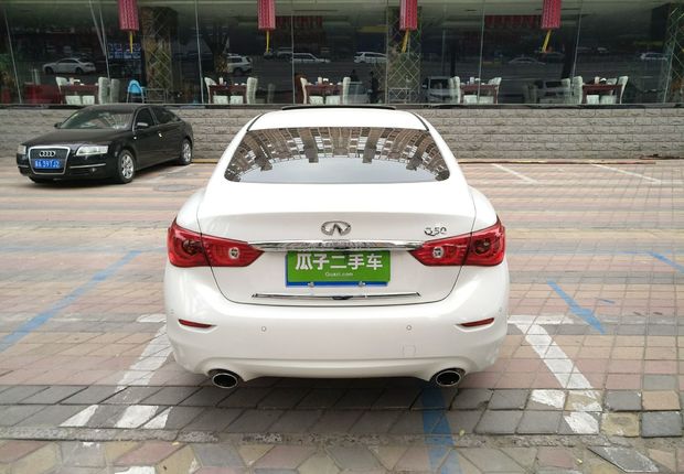 英菲尼迪Q50 [进口] 2014款 3.7L 自动 舒适版 (欧Ⅴ) 