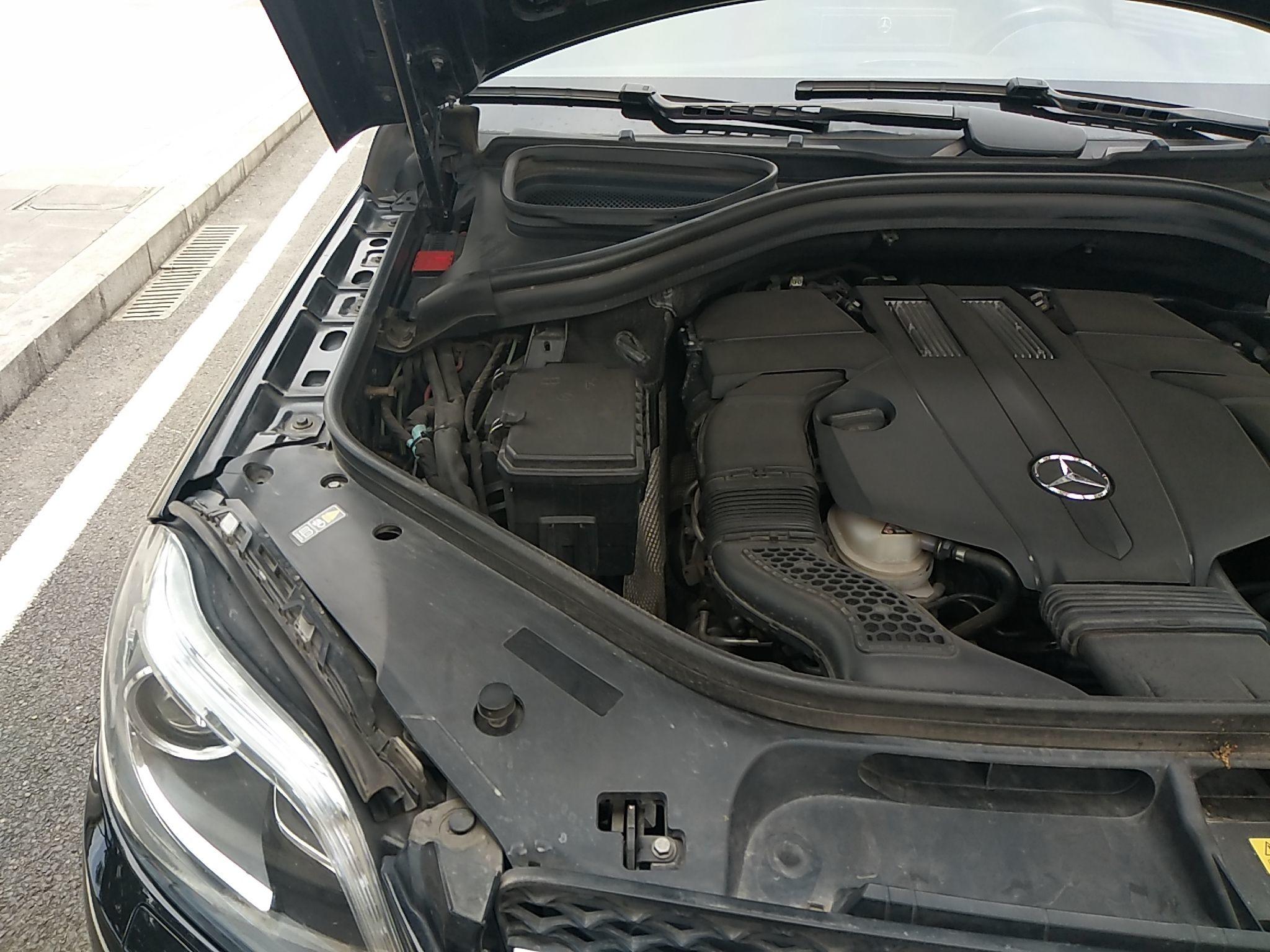 奔驰GL级 GL400 [进口] 2015款 3.0T 自动 汽油 豪华型 