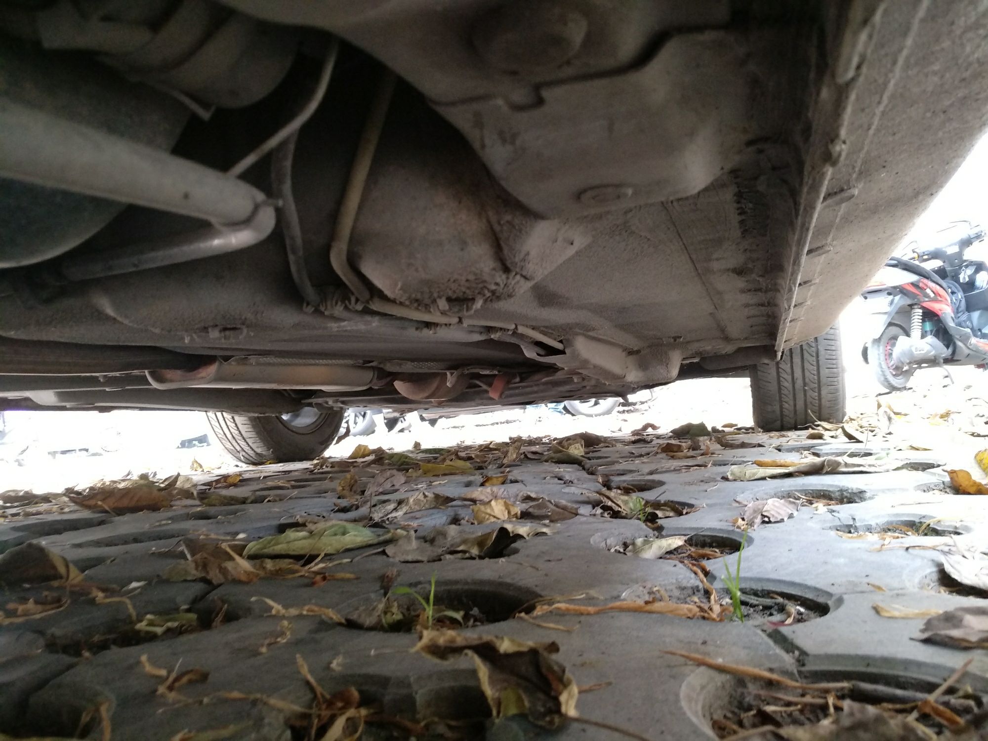 中华h330 2013款 1.5l 手动 豪华型 (国Ⅳ)