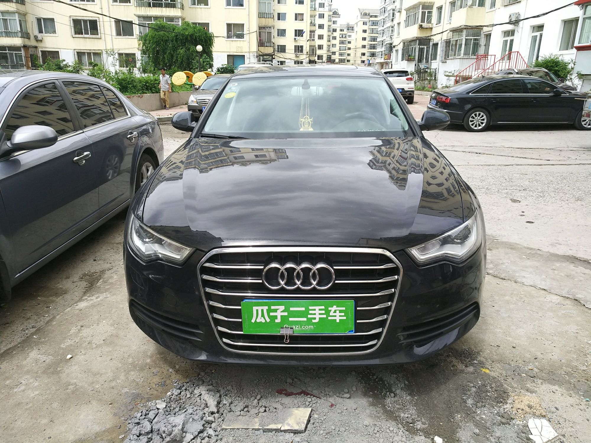 奥迪a6l tfsi 2015款 2.0t 自动 智领版(国)