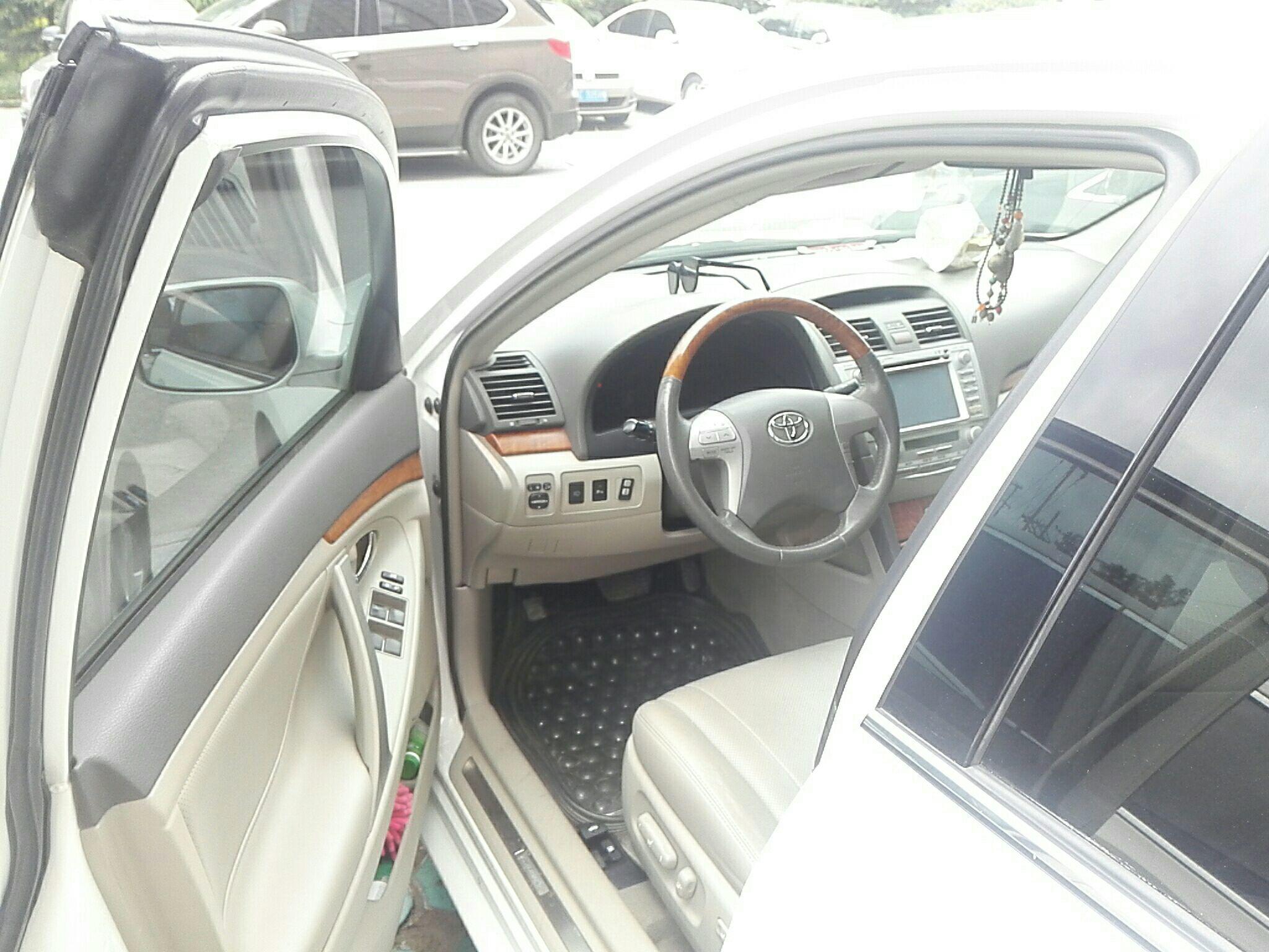 丰田凯美瑞 2011款 2.4L 自动 豪华型周年纪念版 (国Ⅳ) 
