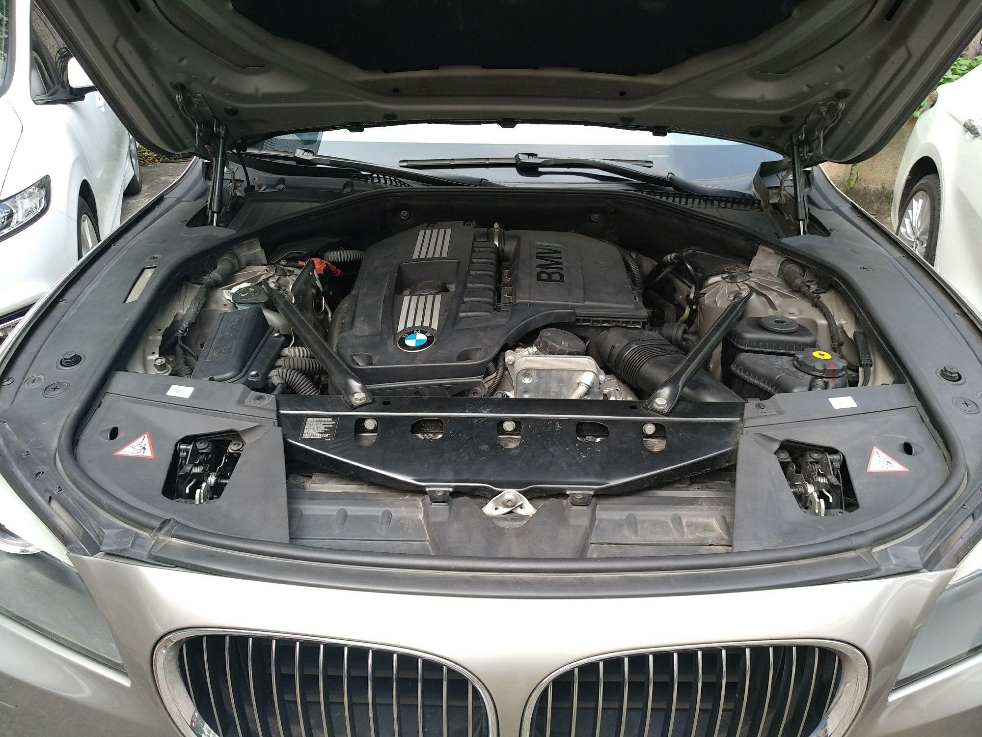 宝马7系 740Li [进口] 2013款 3.0T 自动 汽油 领先型 