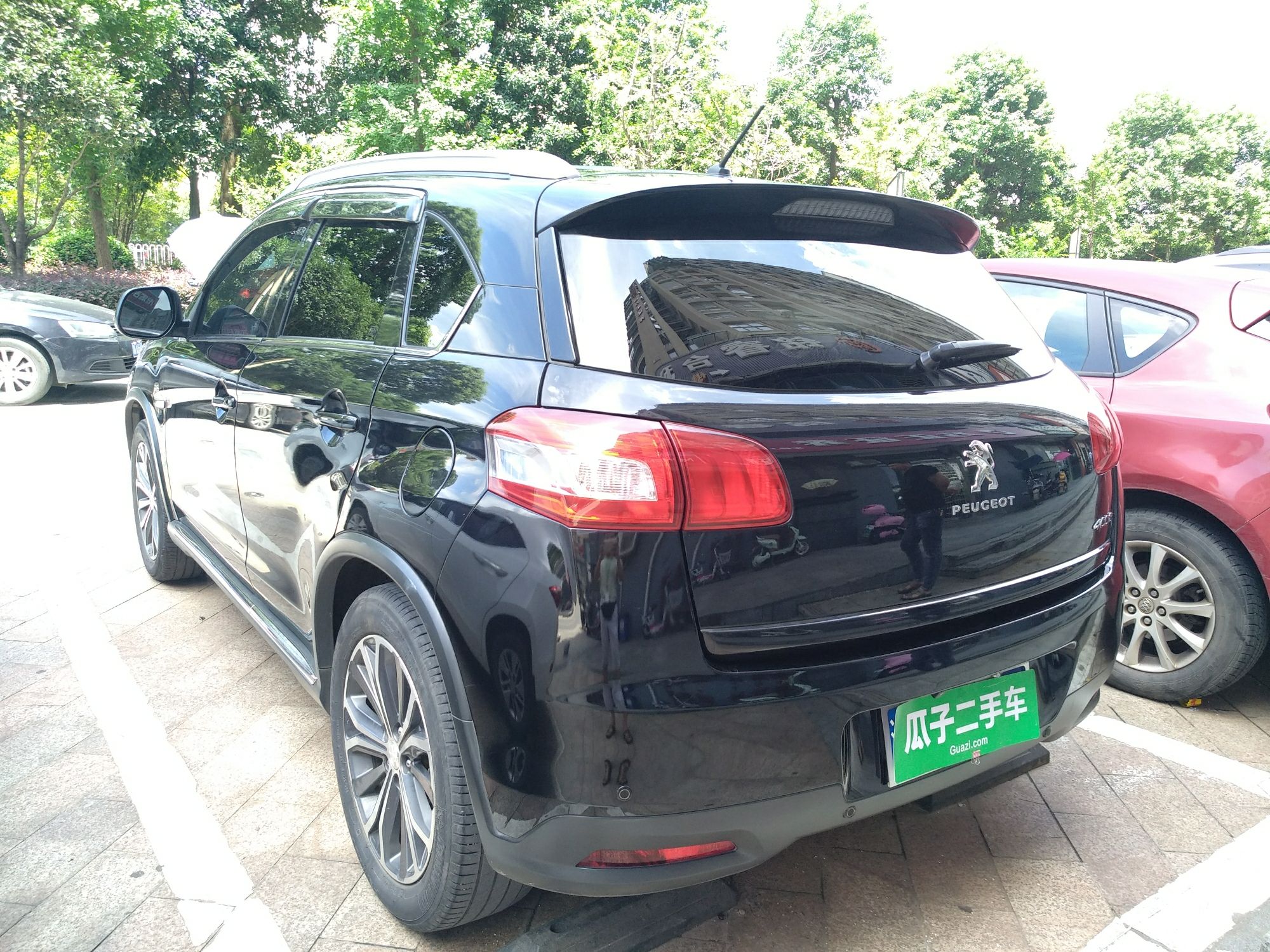 标致4008[进口 2013款 2.0l 自动 前驱 进取版