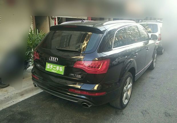 奥迪Q7 35 [进口] 2013款 3.0T 自动 专享型 