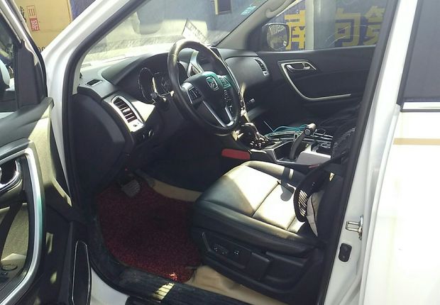 江铃驭胜 S350 2013款 2.4T 自动 四驱 超豪华版 (国Ⅳ) 