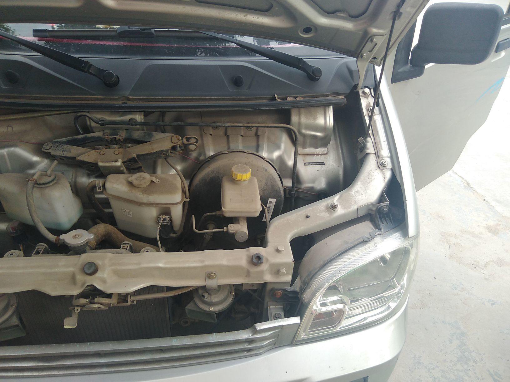 五菱之光 2013款 1.0L 手动 7座 实用型 (国Ⅳ) 