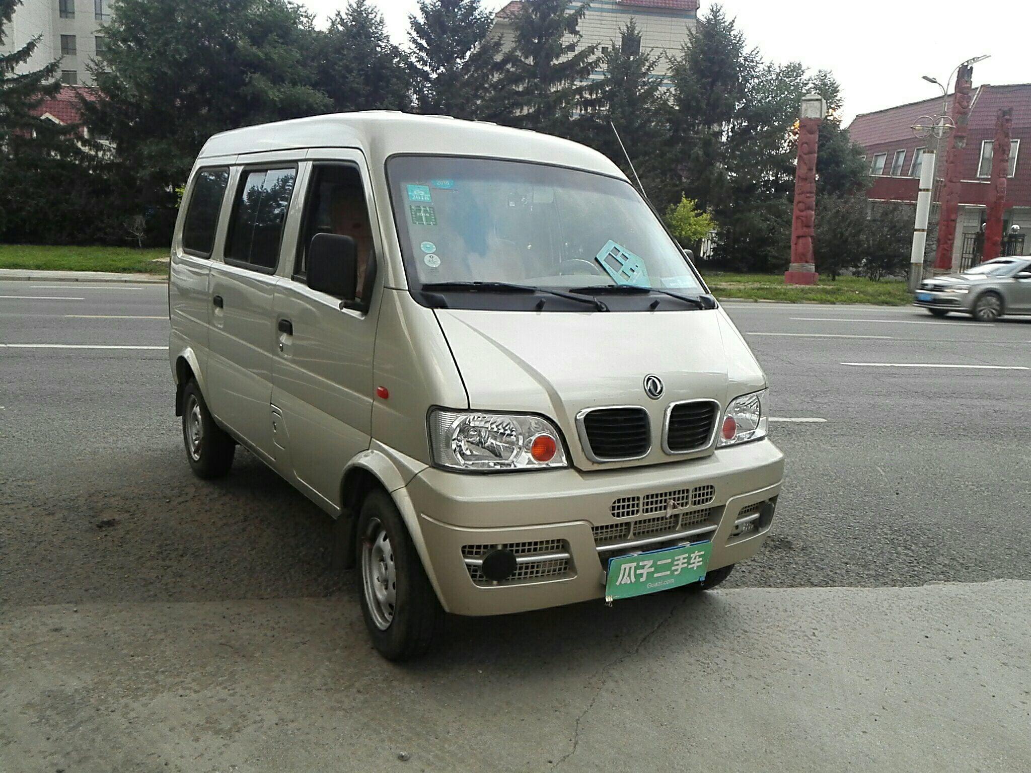 东风小康小康K17 2009款 1.0L 手动 8座 标准型 (国Ⅳ) 